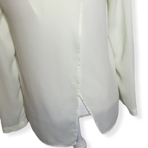 Love Richie sheer cream blazer with blue trim Size small - Picture 6 of 9